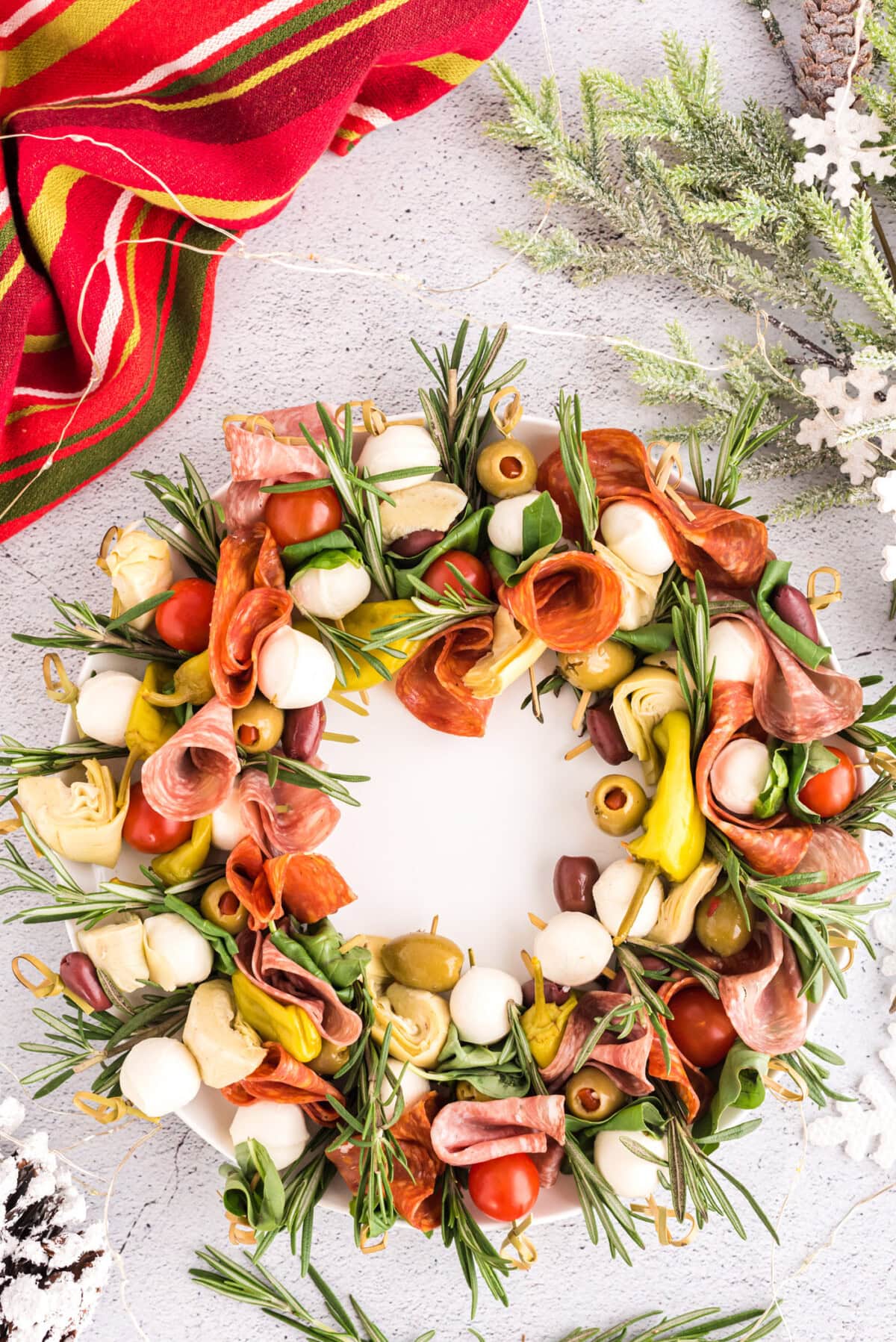 An antipasto skewers Christmas wreath.